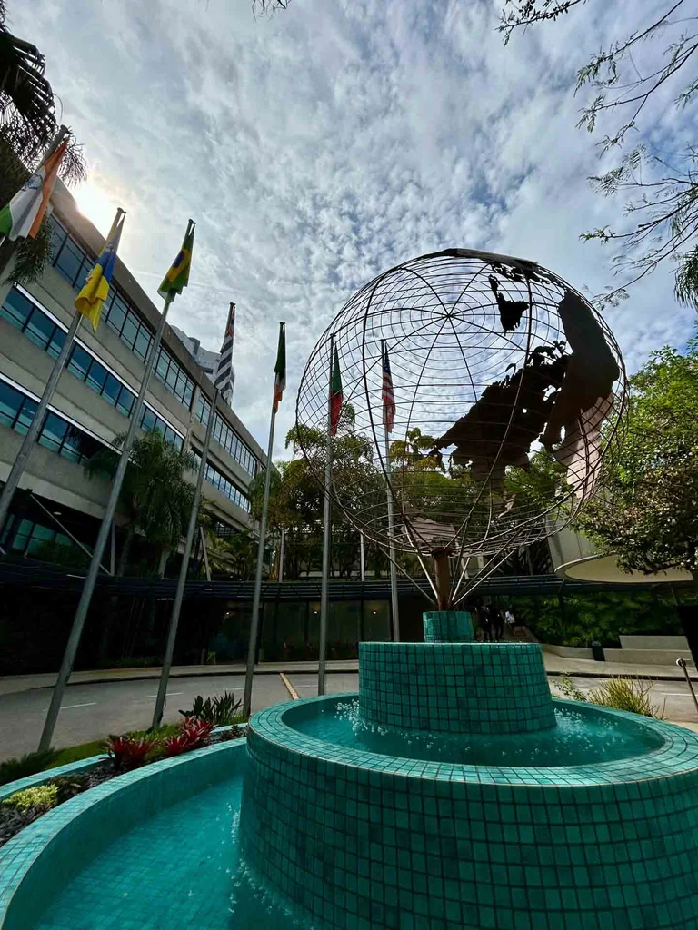 Escola Internacional de Alphaville opens its doors