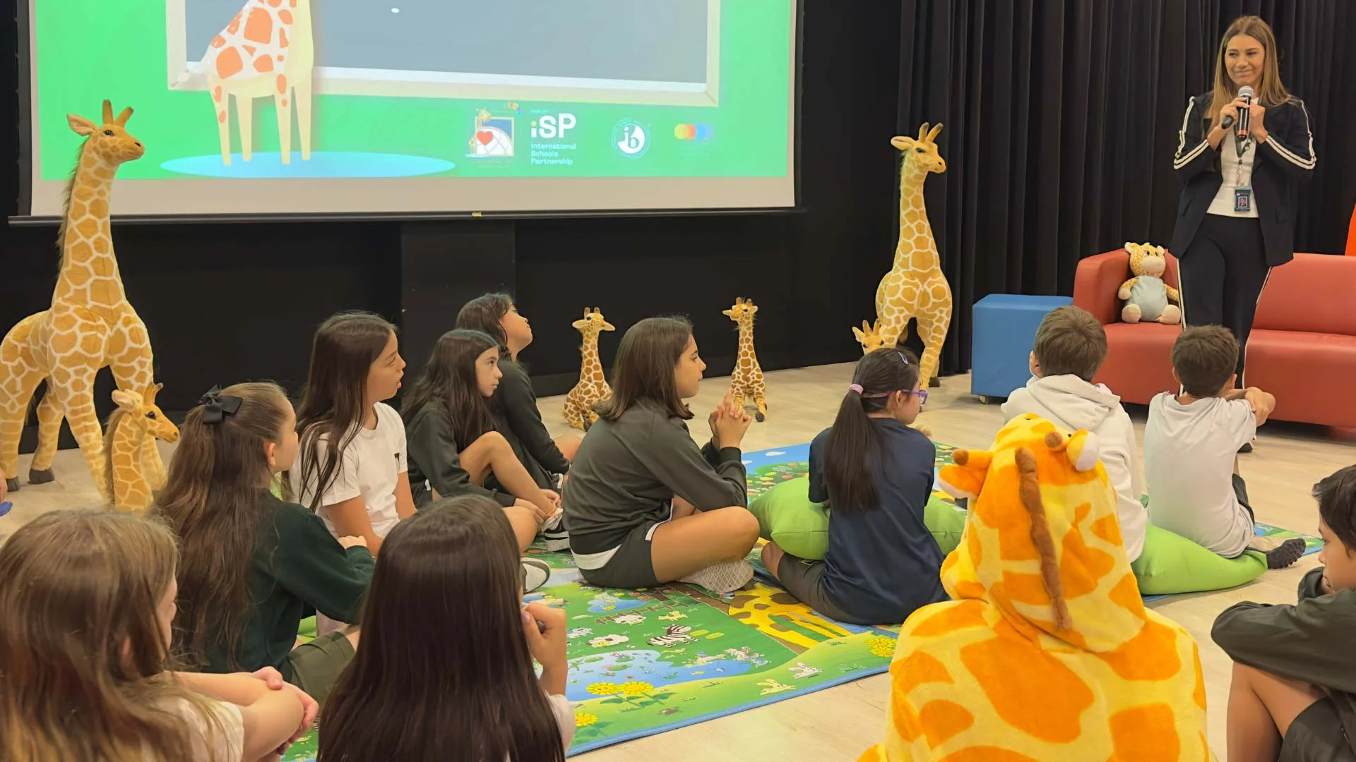 A Escola de Girafa chegou ao Juniors 5!